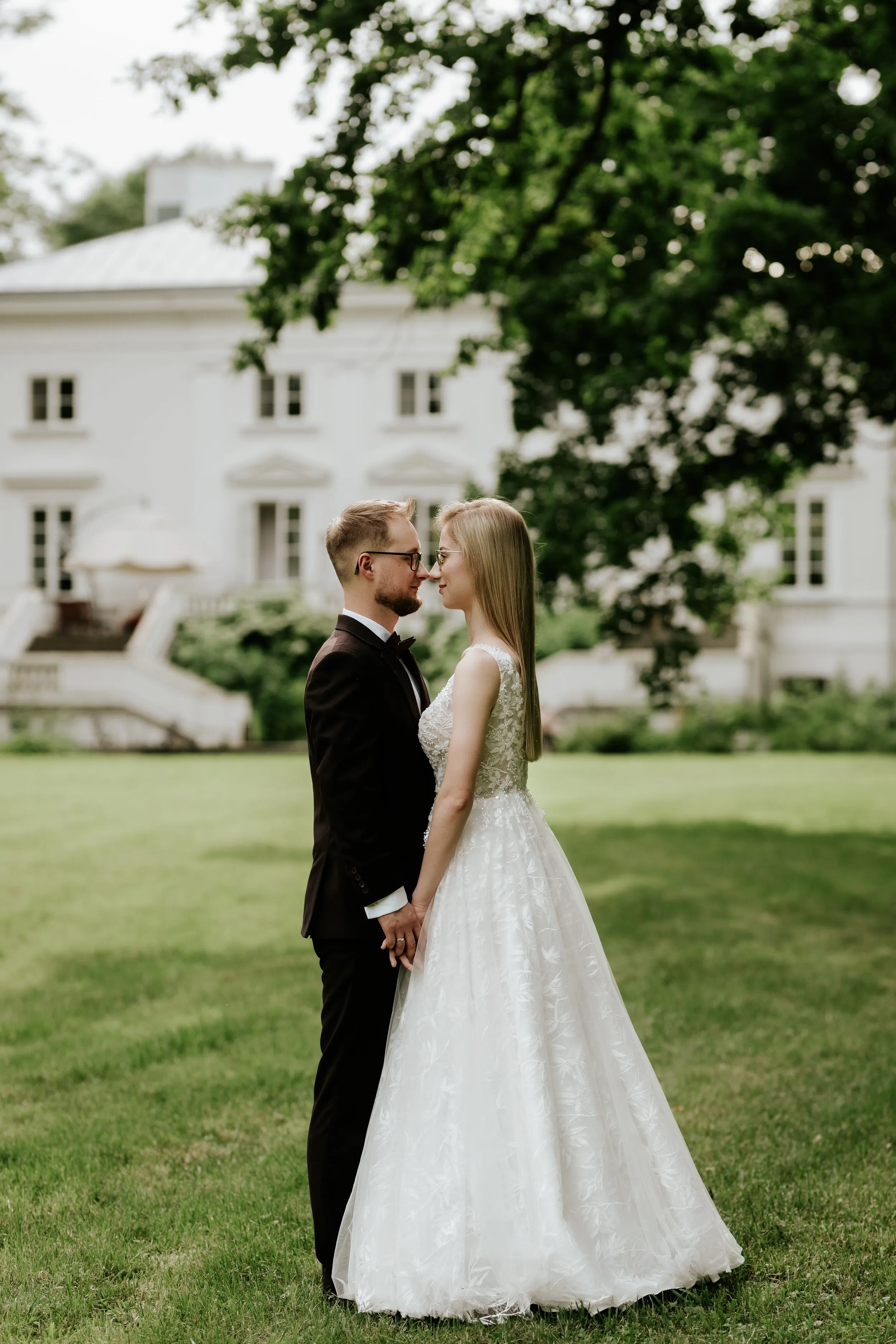 Sesja ślubna w Warszawie – para młoda